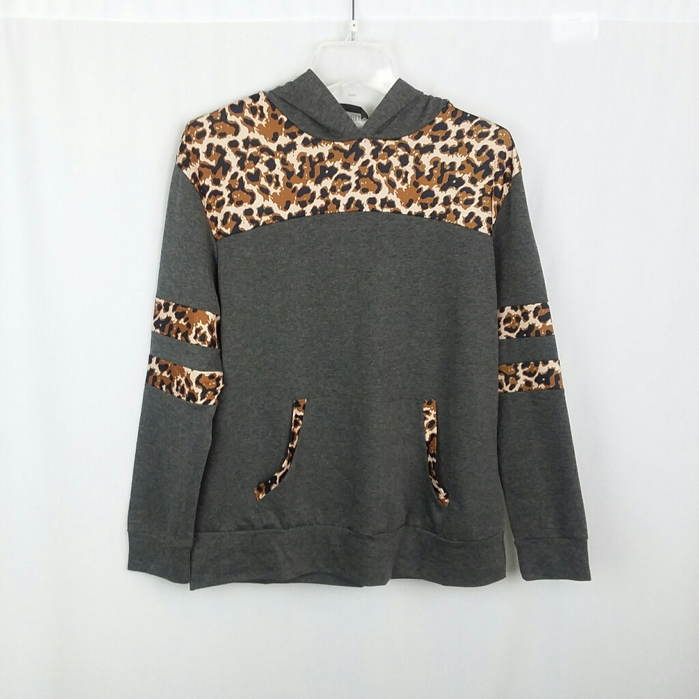 SHEIN Gray Cheeta Print Hoodie